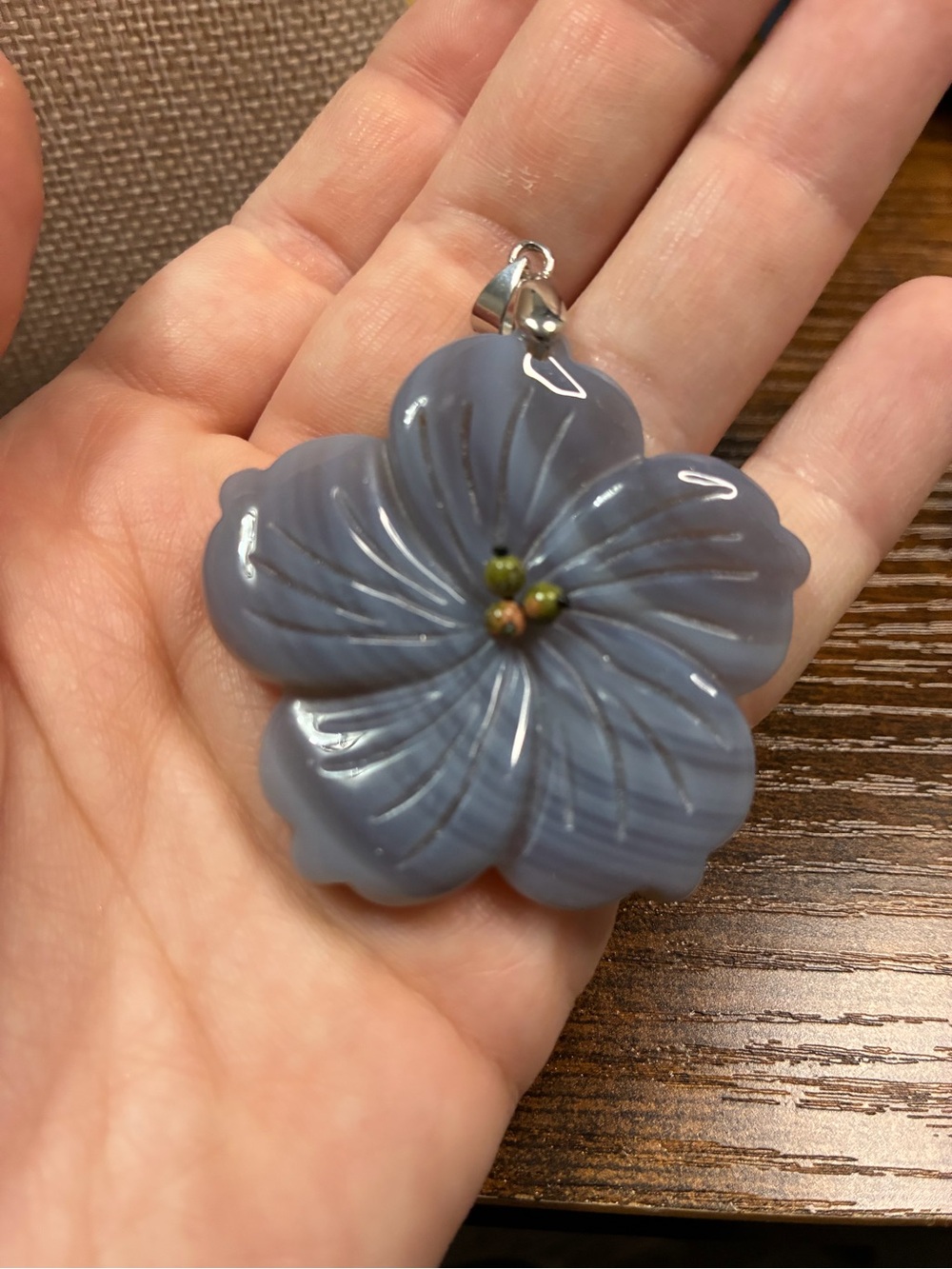 Gray Agate Flower Pendant